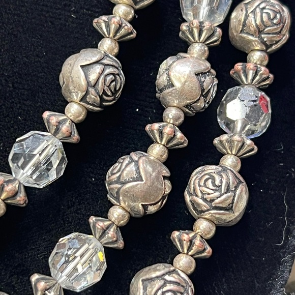 Vintage Silver Rose Clear Crystal Faceted Three Strand Necklace -18" - Picture 4 of 5